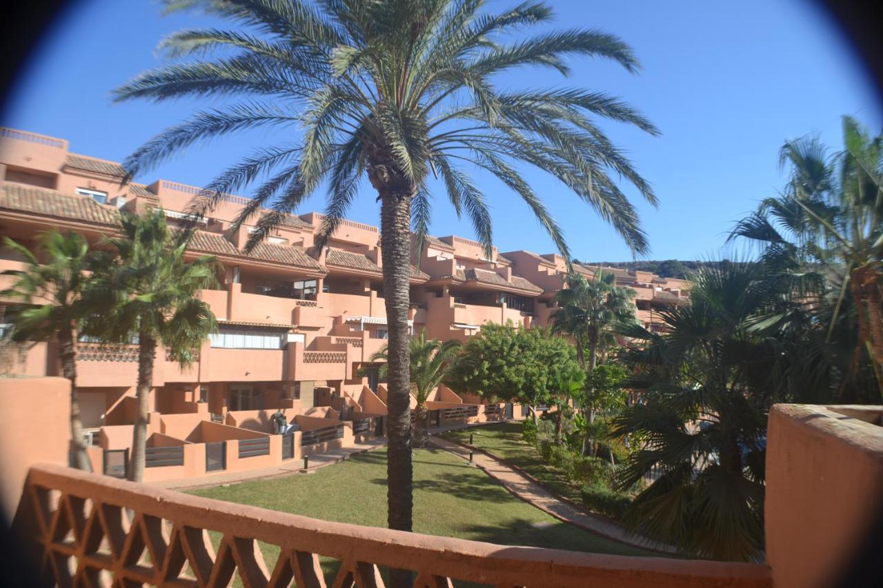 Apartementos Almerimar Golf Exterior photo